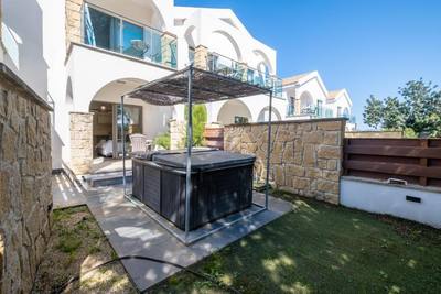 Studio apartment with jacuzzi in Latchi, Paphos, μικρογραφία 1