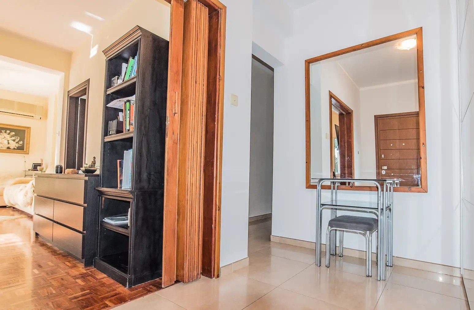 3 BR Seafront Apartment in Agios Tychonas, Limassol photo 9