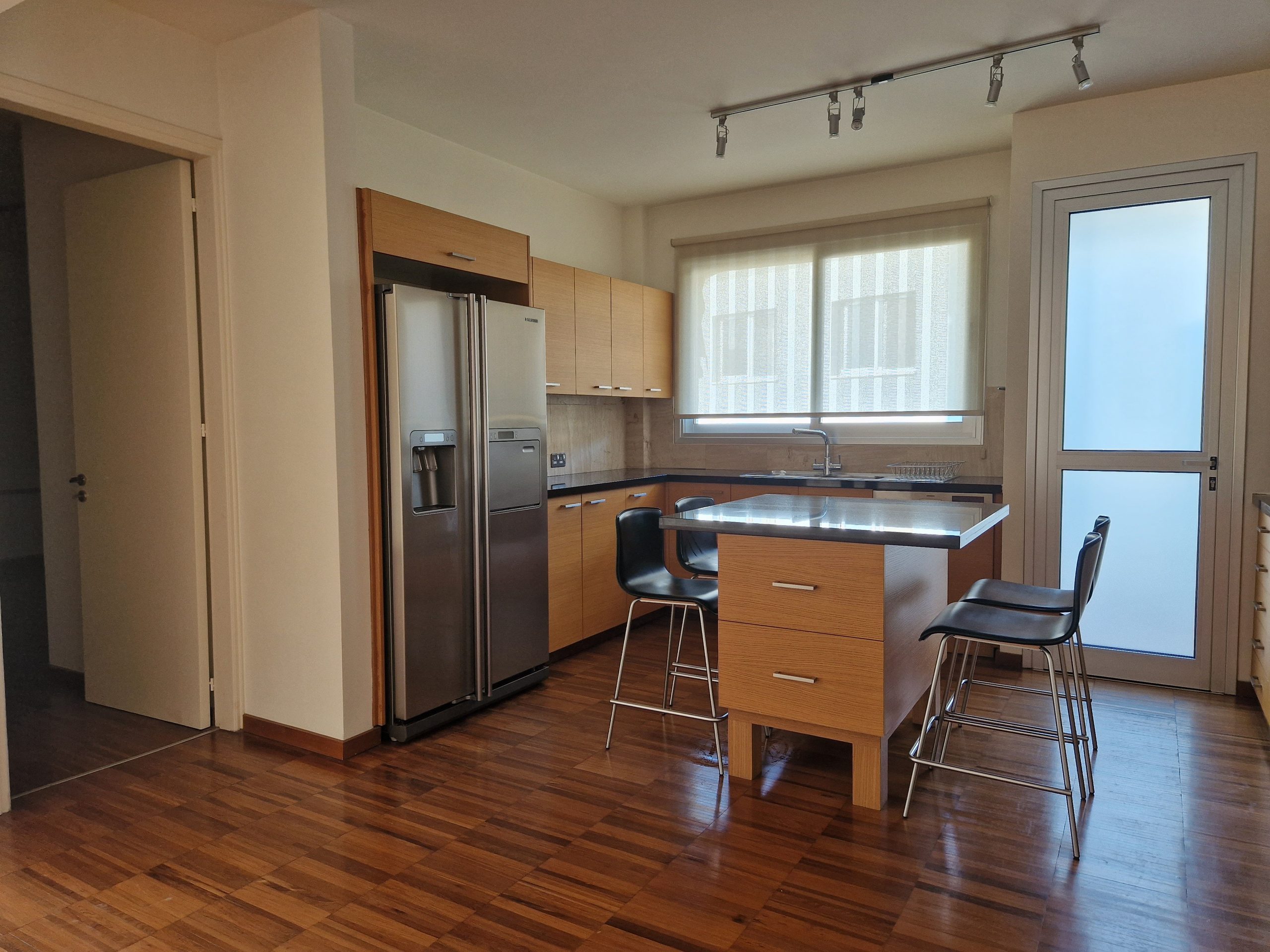 3 BR Apartment in Kapsalos, Limassol
