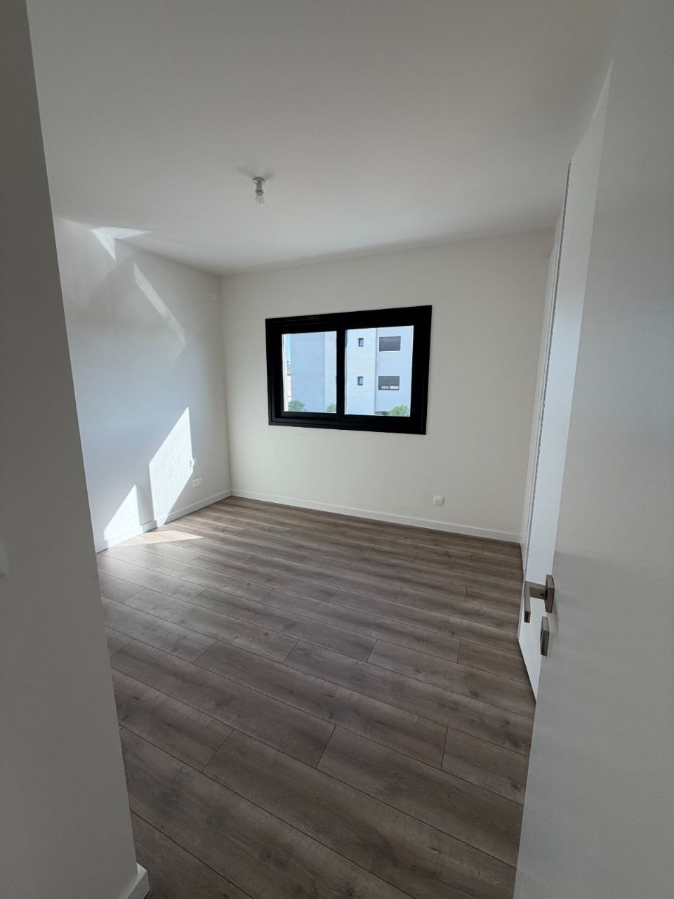 3 BR Apartment in Tserkezoi, Limassol photo 6