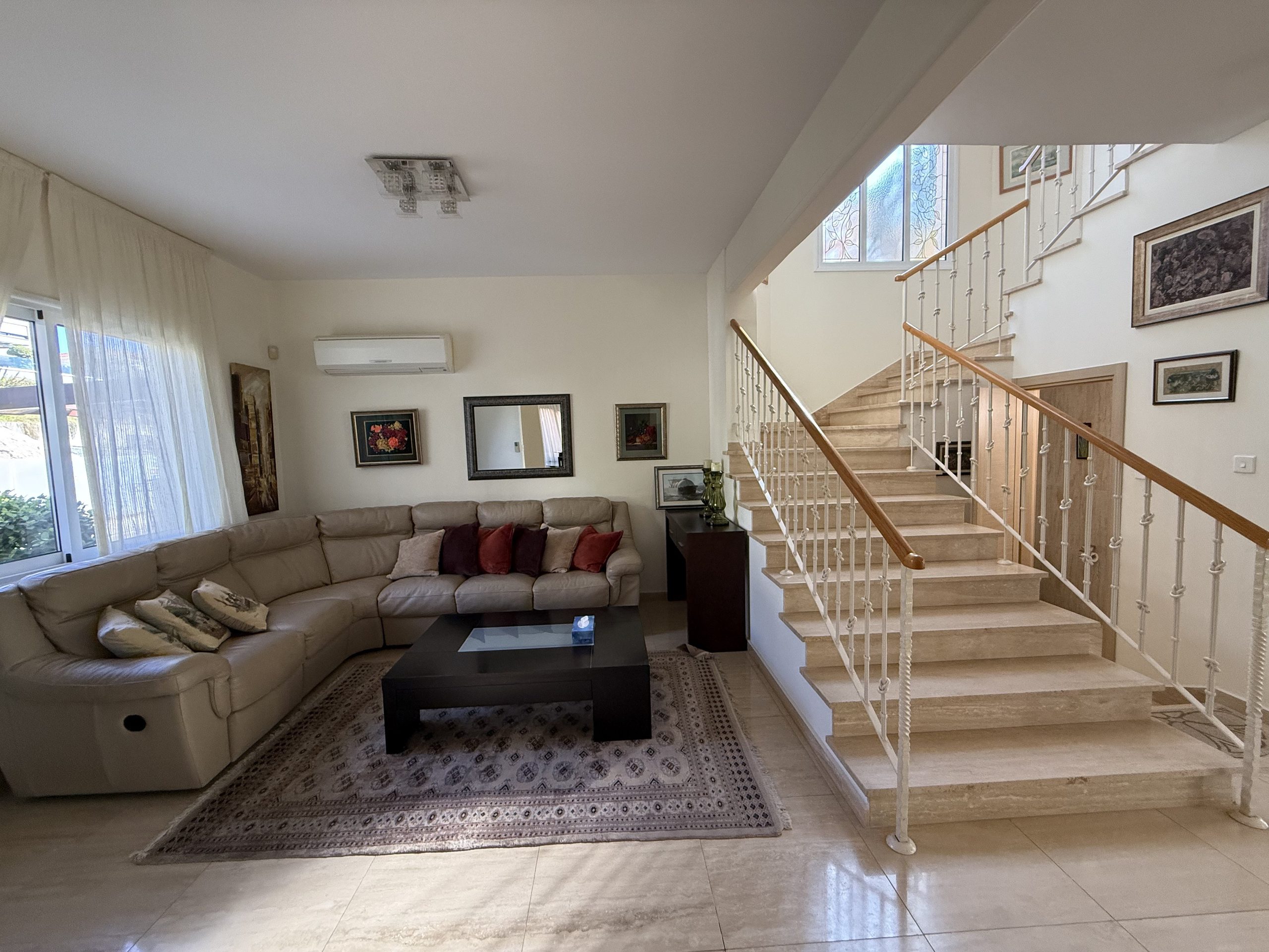 4 BR House in Mouttagiaka, Limassol photo 2