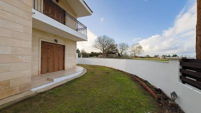 Luxurious Mansion in Agios Georgios, Latsia, Nicosia thumbnail 44