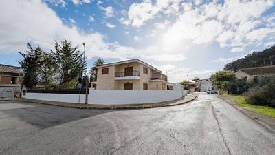 Luxurious Mansion in Agios Georgios, Latsia, Nicosia thumbnail 8