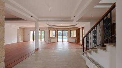 Luxurious Mansion in Agios Georgios, Latsia, Nicosia thumbnail 12