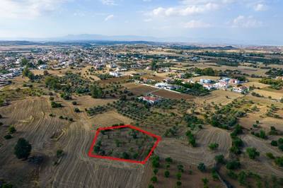 Residential field in Klirou, Nicosia thumbnail 4