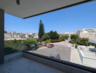 2 BR Apartment in Mesa Geitonia, Limassol thumbnail 10