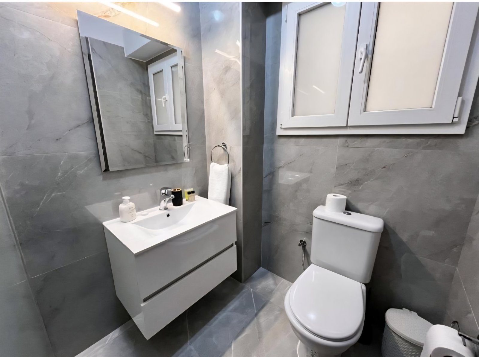 2 BR Apartment in Agios Athanasios, Limassol photo 12
