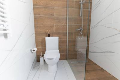 3 BR Apartment in Mesa Geitonia, Limassol thumbnail 16