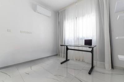 3 BR Apartment in Mesa Geitonia, Limassol thumbnail 11
