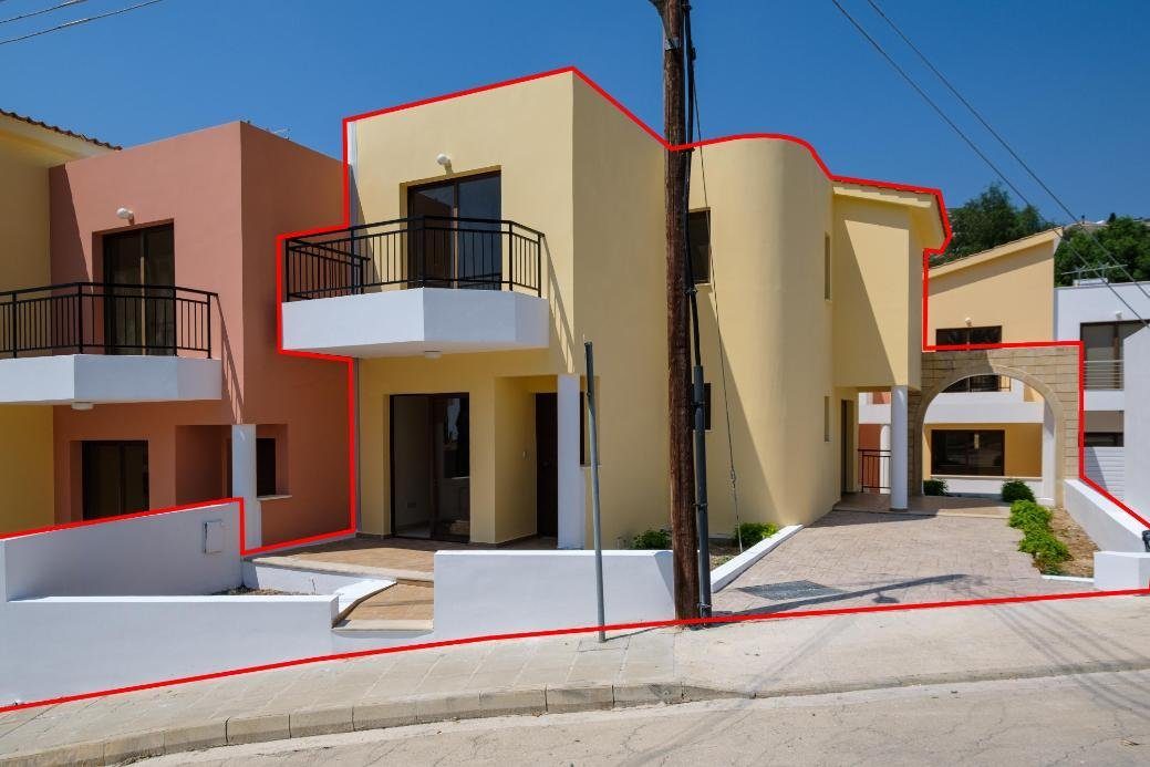 3 BR Detached house in Pegeia, Paphos