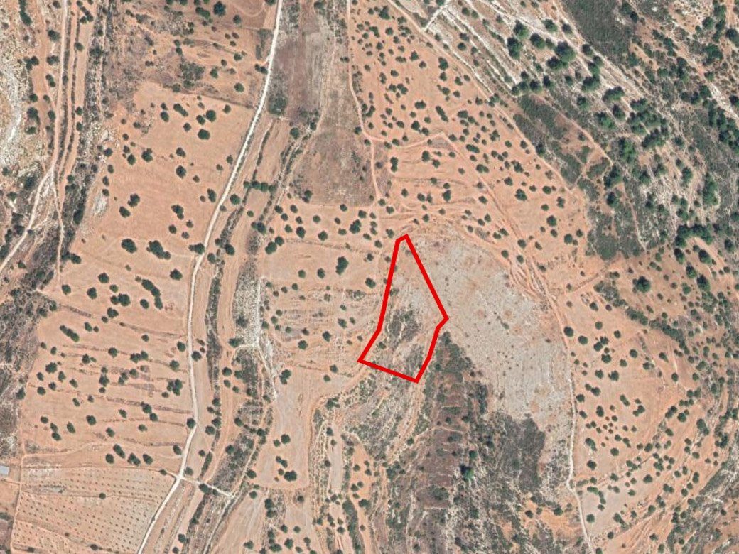 Agricultural field in Pachna, Limassol photo 1
