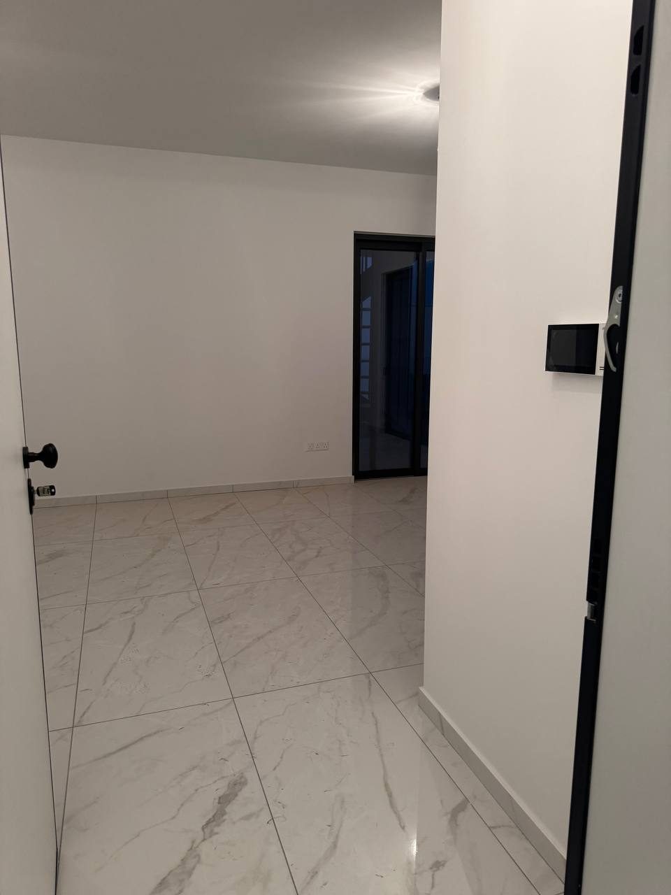 3 BR Penthouse in Agios Athanasios, Limassol photo 14