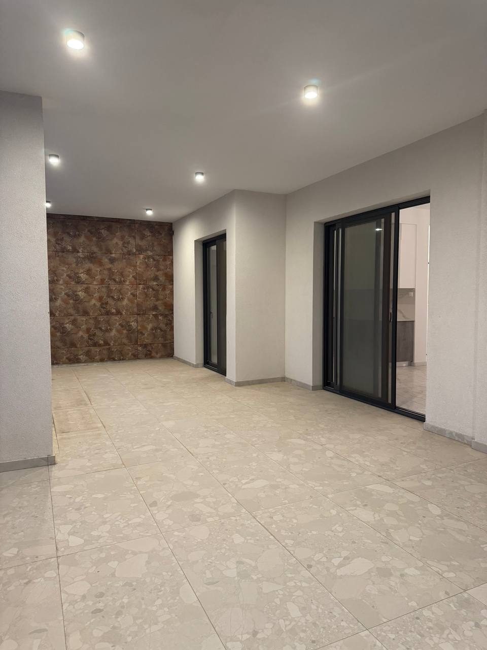 3 BR Penthouse in Agios Athanasios, Limassol photo 17
