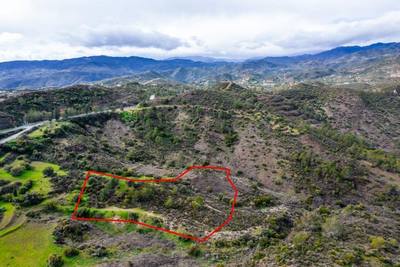 Shared agricultural field in Vavla, Larnaca thumbnail 3