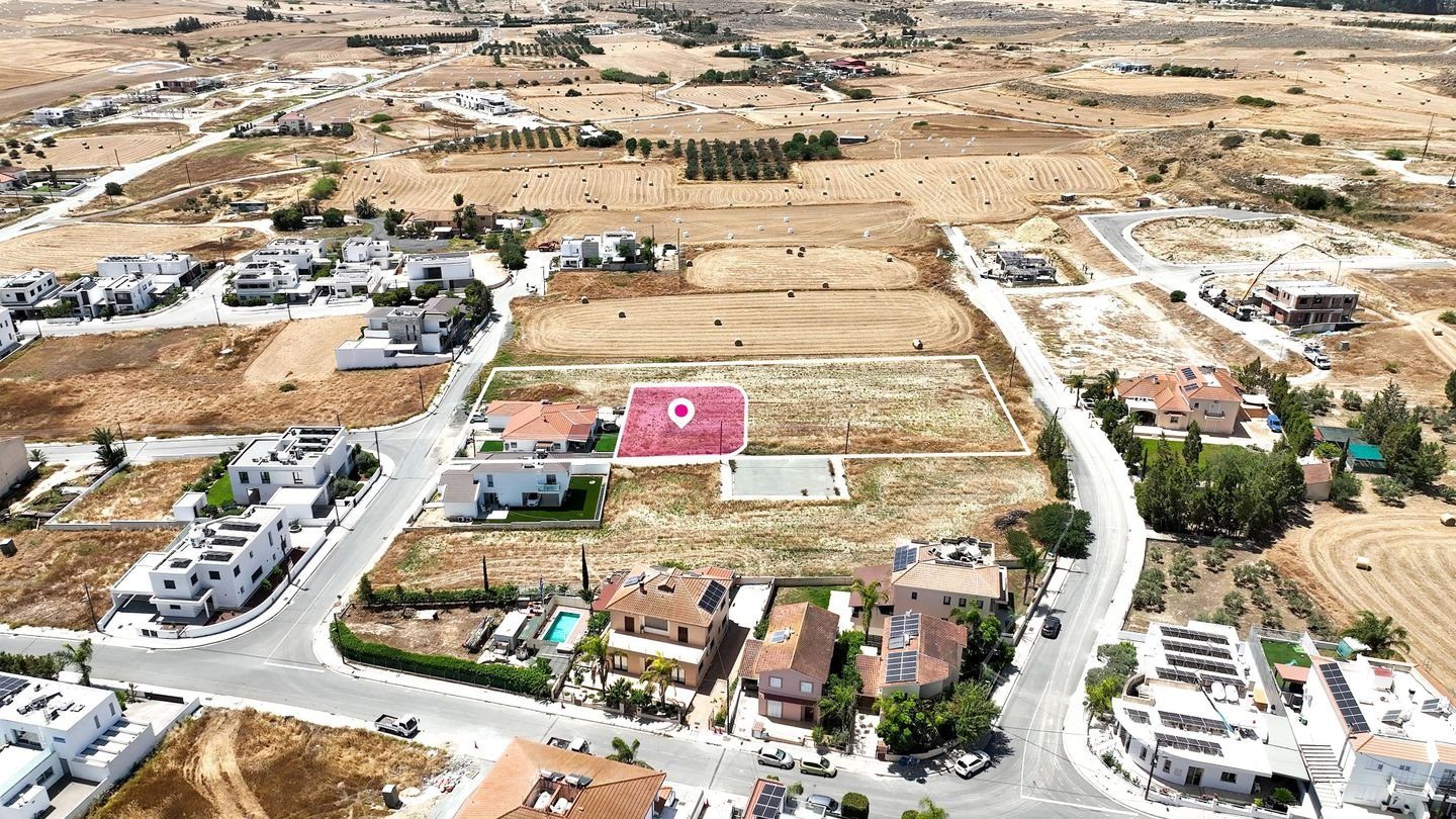 (Share) Residential field in Geri, Nicosia — photo 4