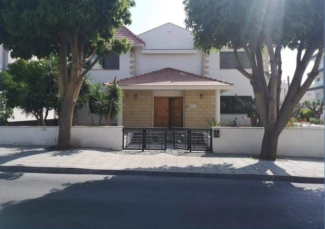Commercial Property in Petrou Kai Pavlou, Limassol photo 1