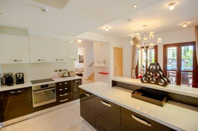3 BR Villa with Sea View in Aphrodite hills Kouklia, Paphos thumbnail 6