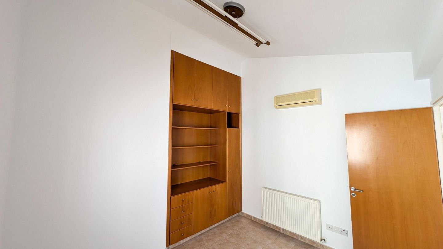 4 BR House in Lakatameia, Nicosia photo 19
