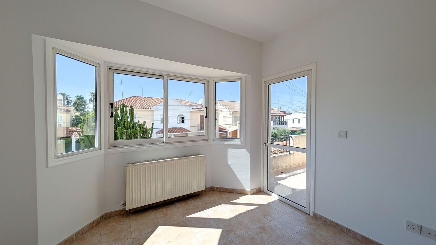 4 BR House in Lakatameia, Nicosia photo 18