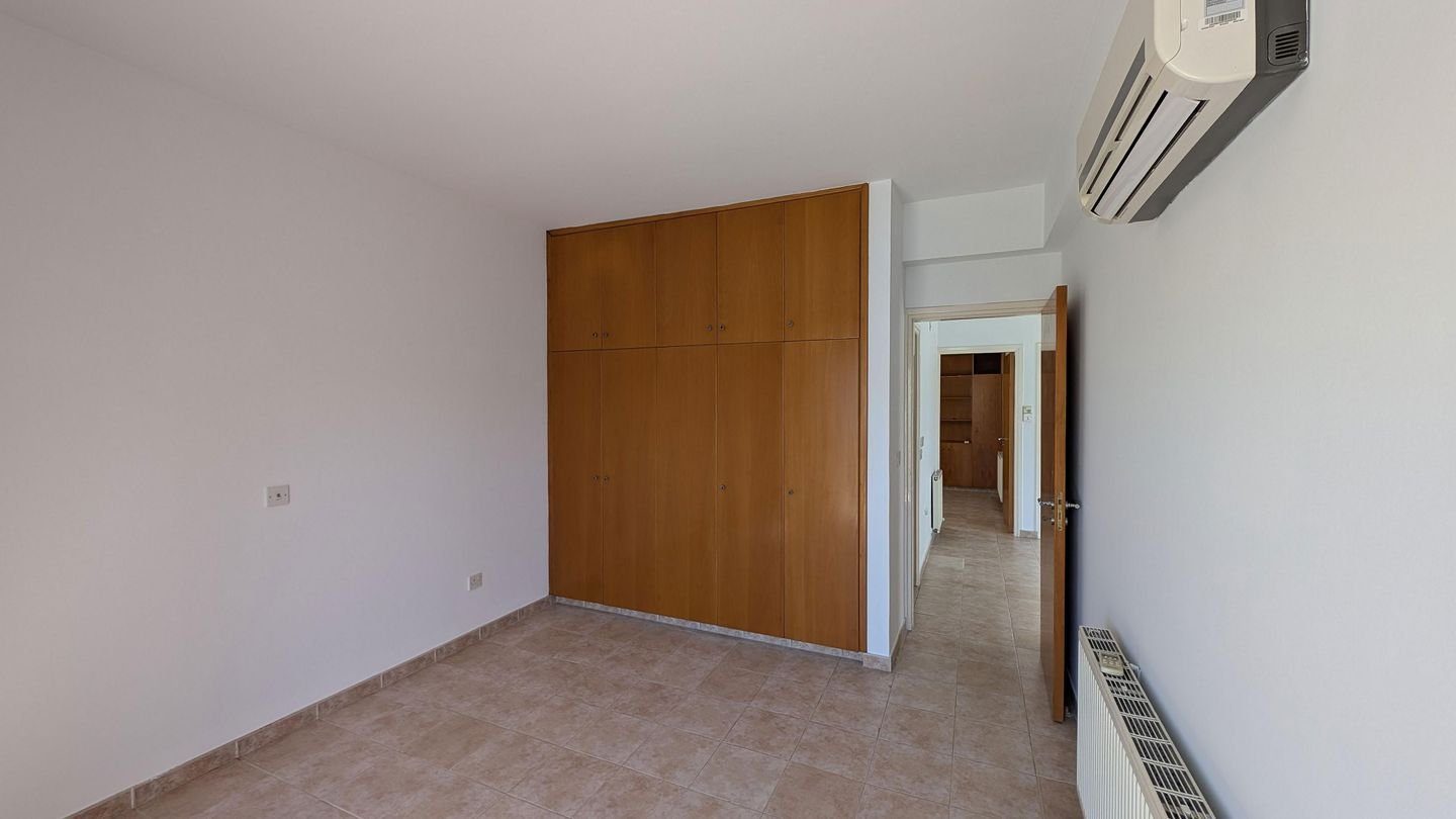4 BR House in Lakatameia, Nicosia photo 15