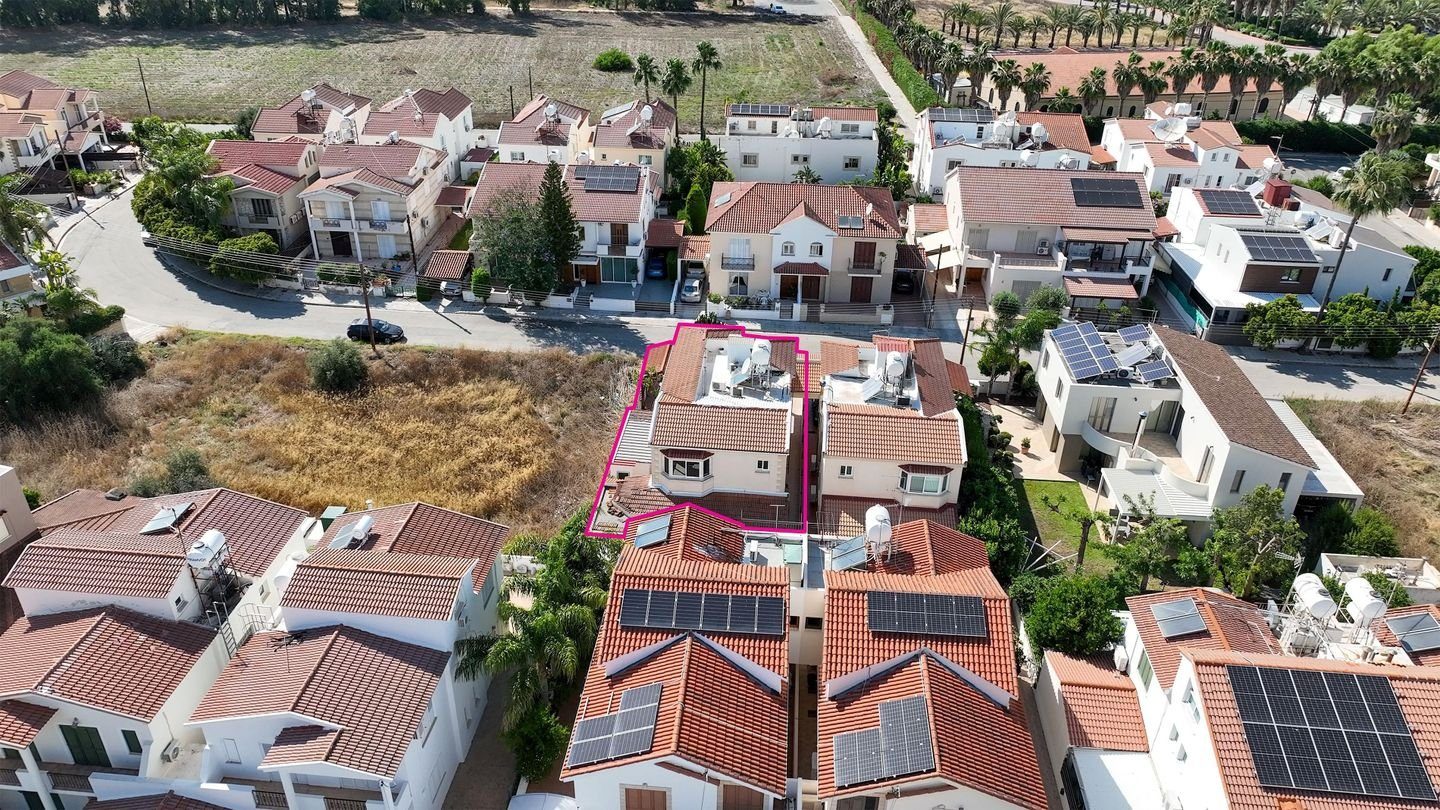 4 BR House in Lakatameia, Nicosia photo 5
