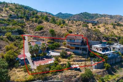 4 bedroom house in Kakopetria, Nicosia thumbnail 1