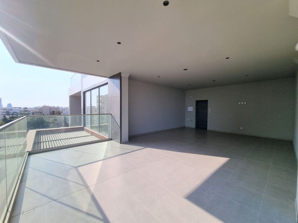 2 BR Apartment in Germasogeia, Limassol photo 4