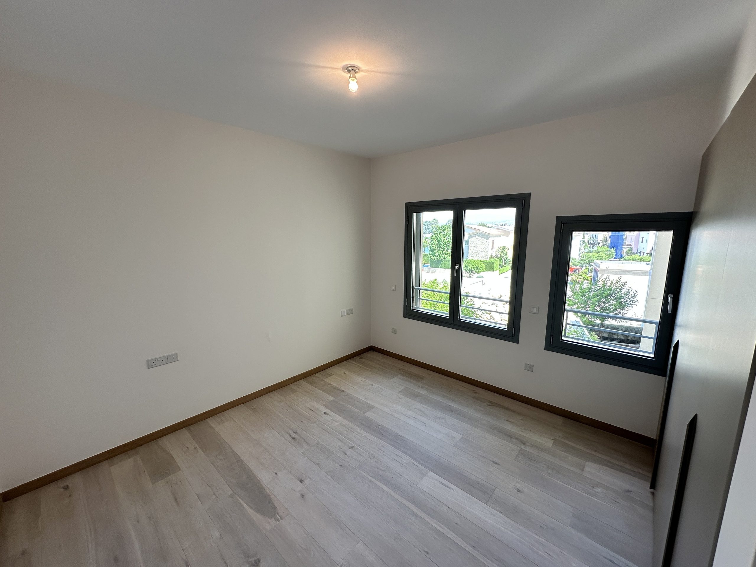 3 BR Apartment in Limassol Marina, Limassol photo 5