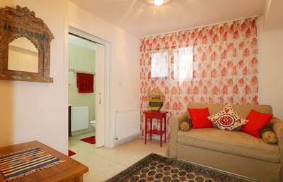 5 BR Luxury Villa with Guest House in Mouttagiaka, Limassol, miniatura 15