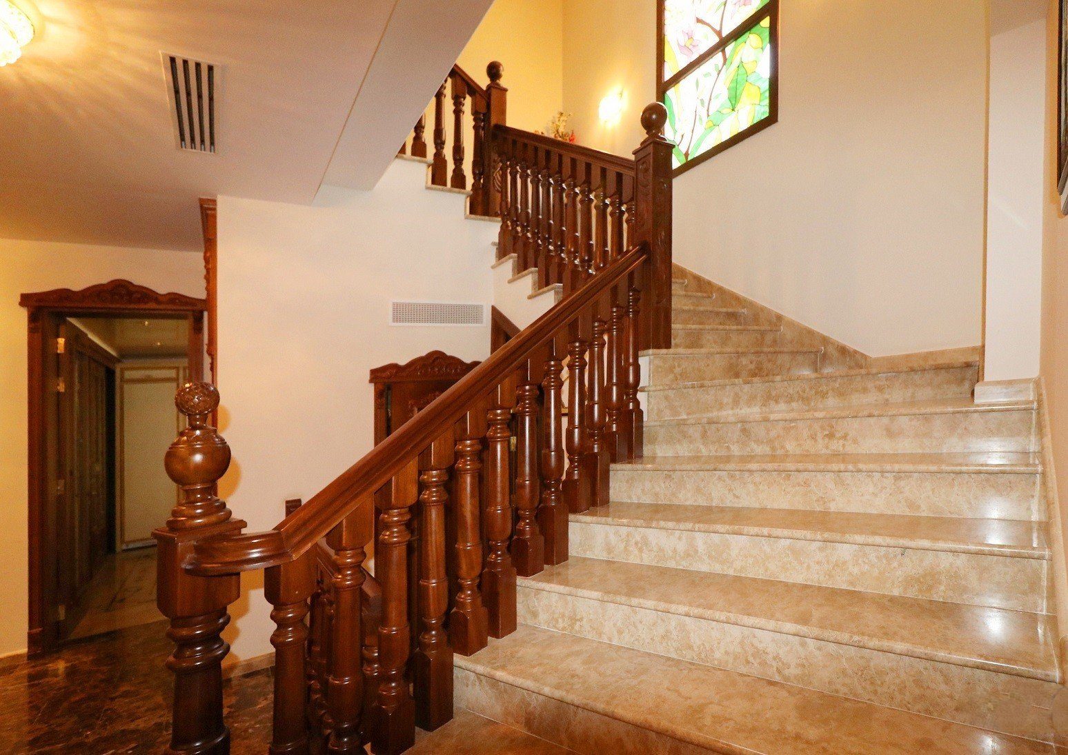 5 BR Luxury Villa with Guest House in Mouttagiaka, Limassol photo 8