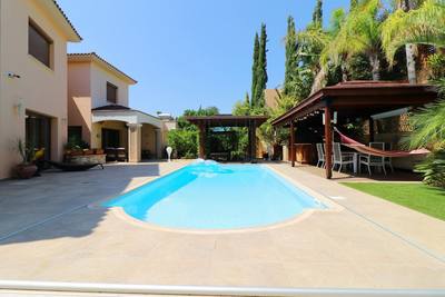 5 BR Luxury Villa with Guest House in Mouttagiaka, Limassol, miniatura 31