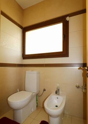 5 BR Luxury Villa with Guest House in Mouttagiaka, Limassol, miniatura 27