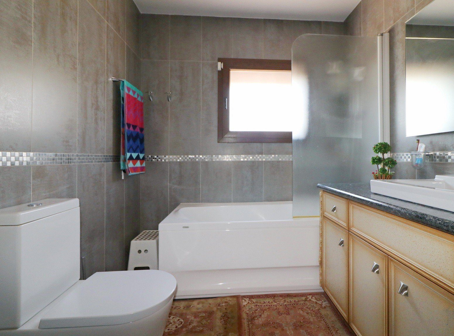 5 BR Luxury Villa with Guest House in Mouttagiaka, Limassol photo 25