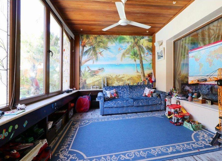 5 BR Luxury Villa with Guest House in Mouttagiaka, Limassol photo 15