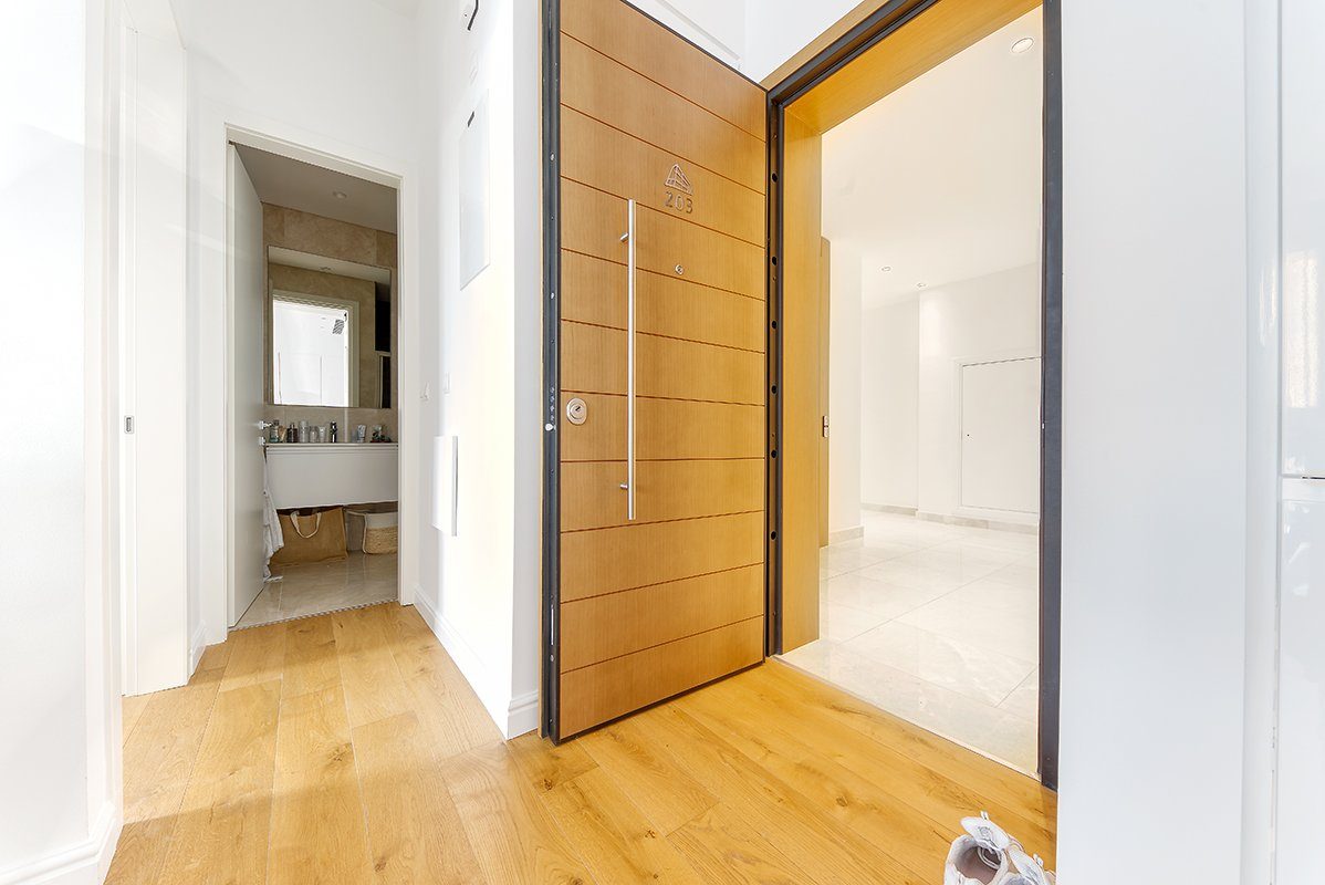 1 BR Apartment in Mesa Geitonia, Limassol — photo 8