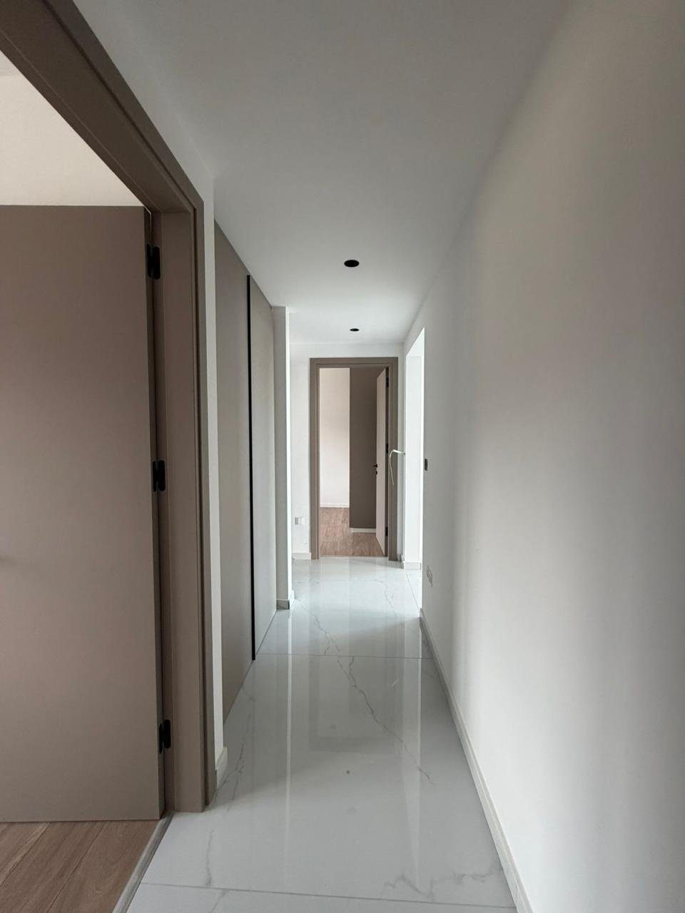 4 BR Penthouse in Potamos Germasogeias, Limassol photo 5