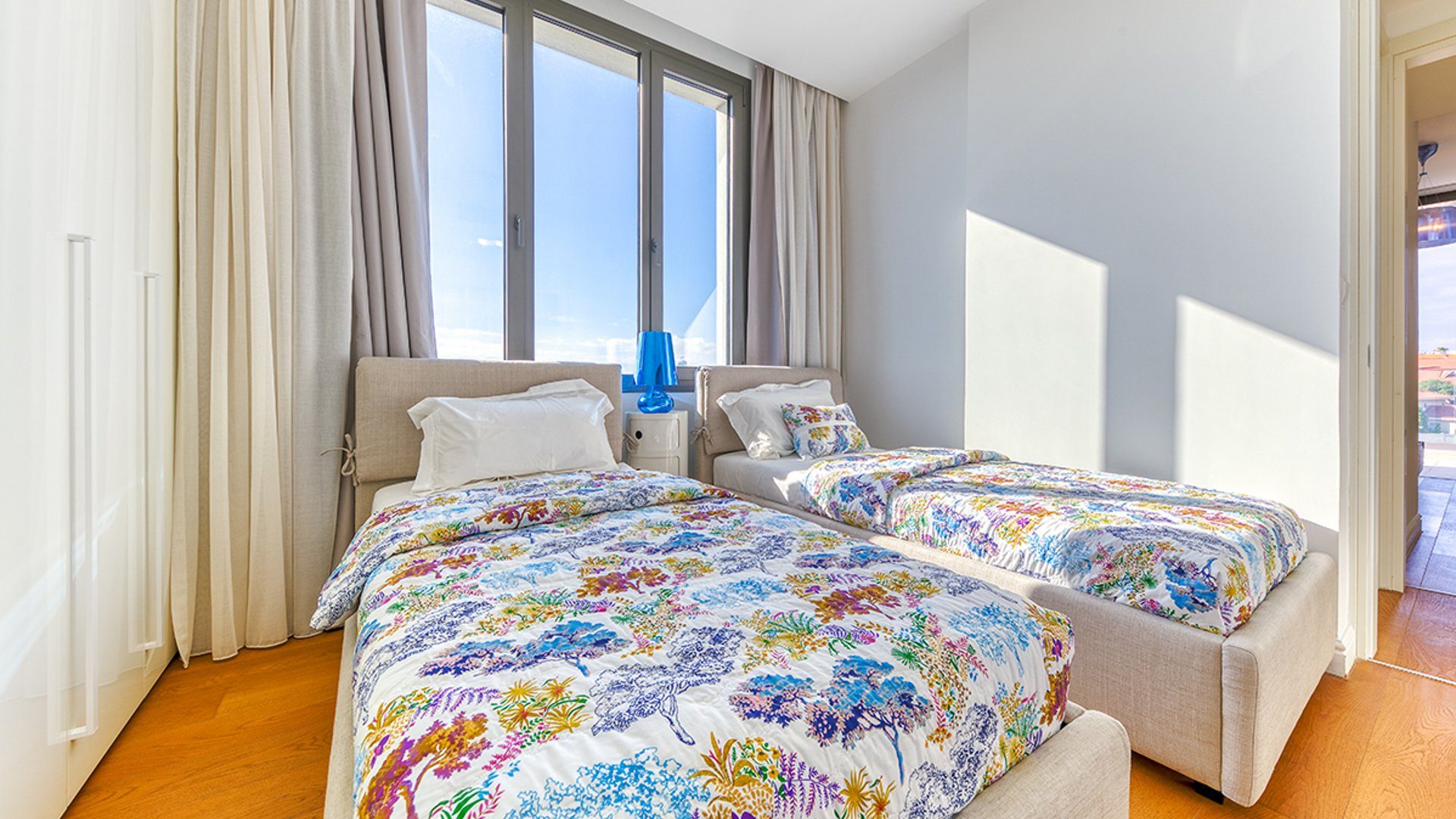 4 BR Penthouse in Potamos Germasogeias, Limassol photo 12