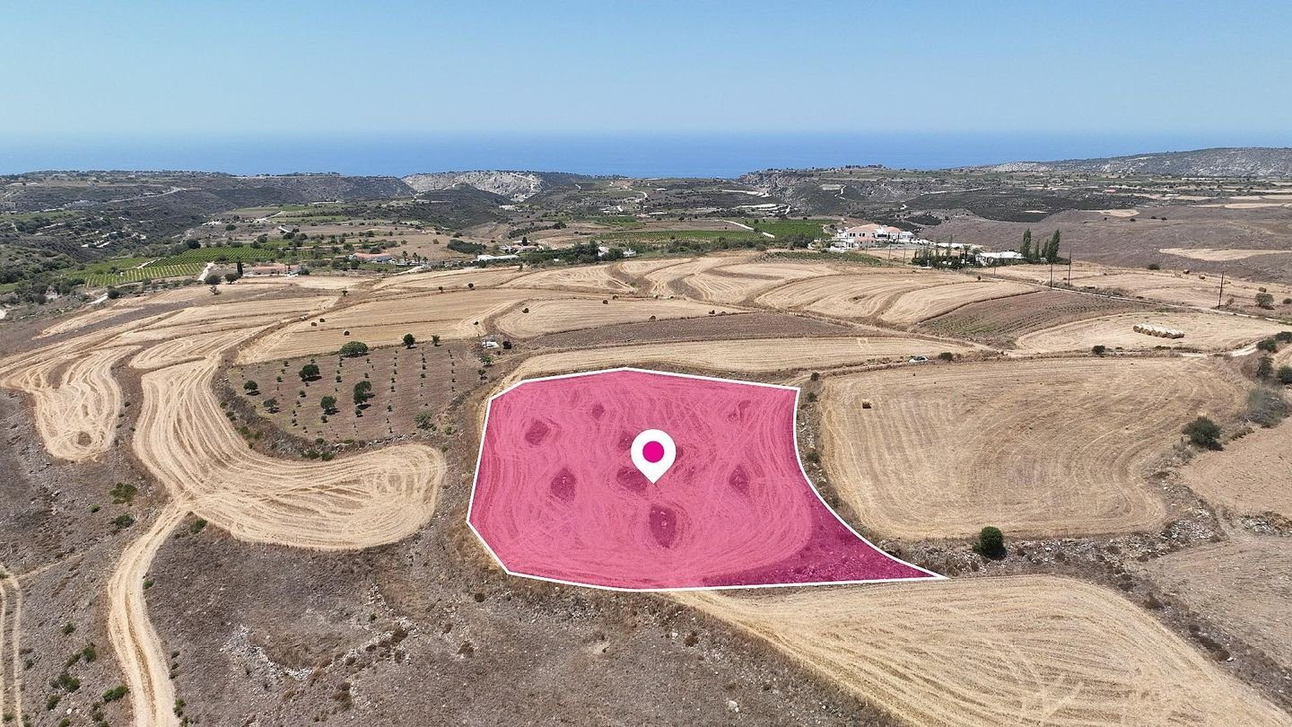 Residential Field, Kathikas, Paphos photo 1