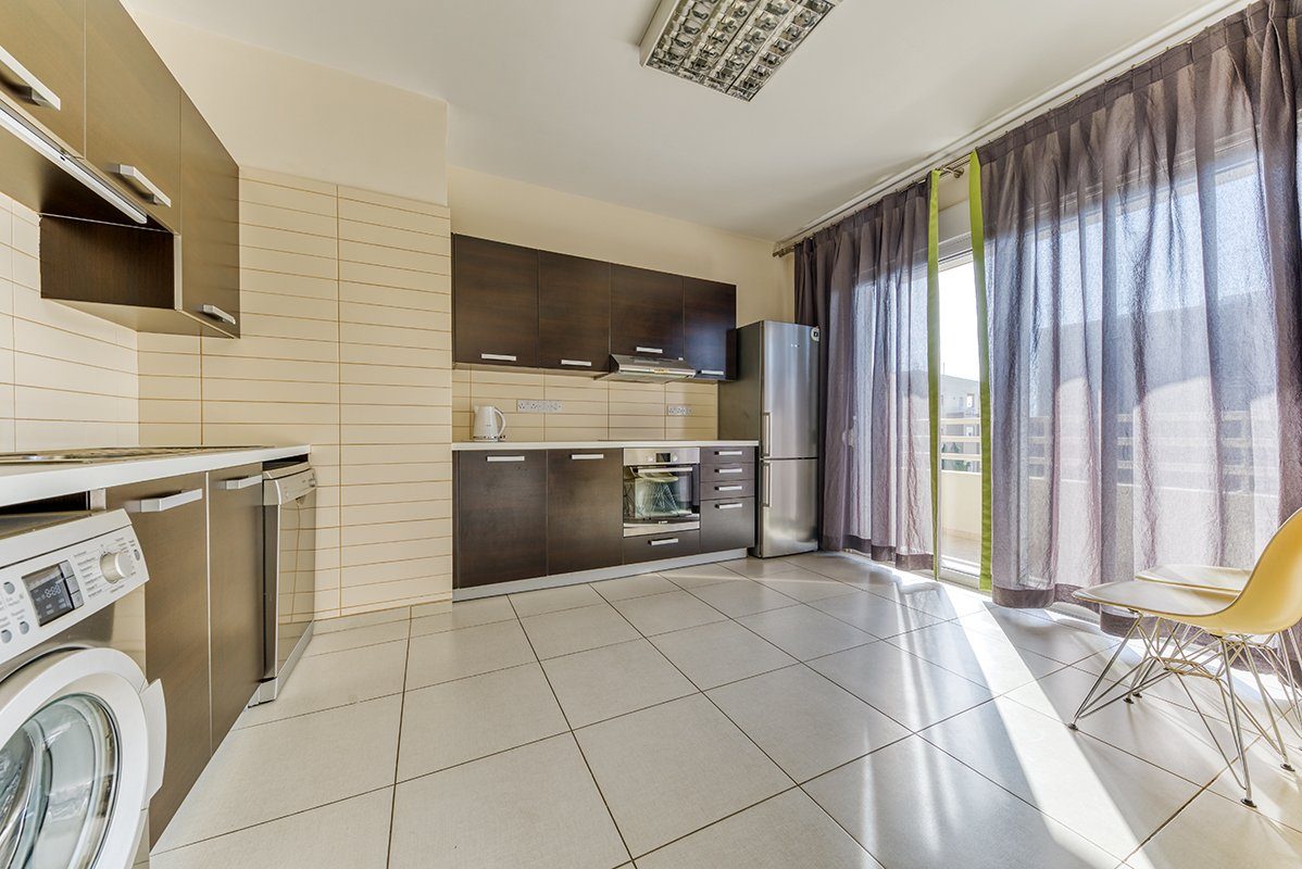 2 BR Apartment in Linopetra, Limassol photo 5
