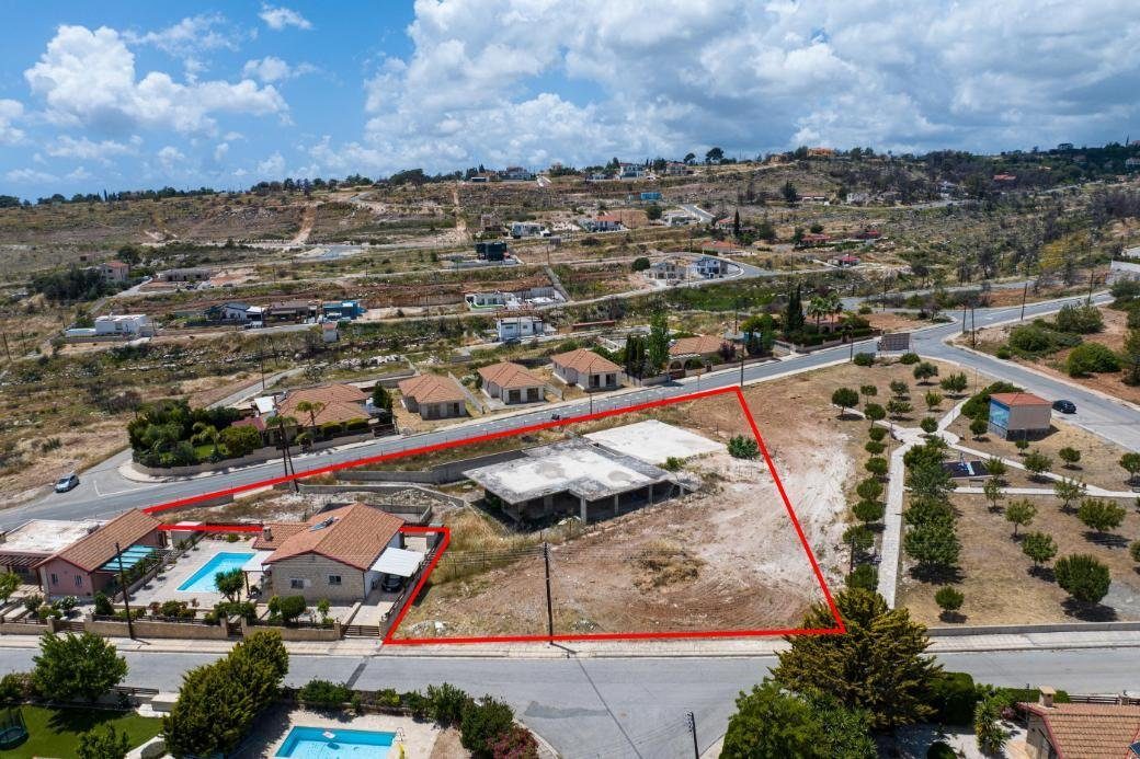 Residential plot in Souni-Zanakia, Limassol — photo 5