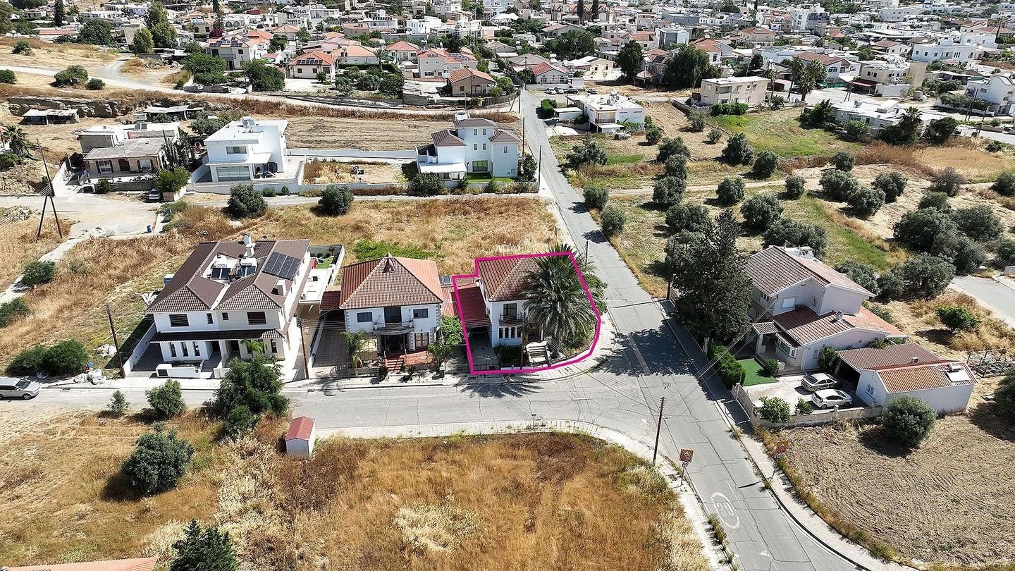 Four-Bedroom Detached House in Tseri, Nicosia photo 2