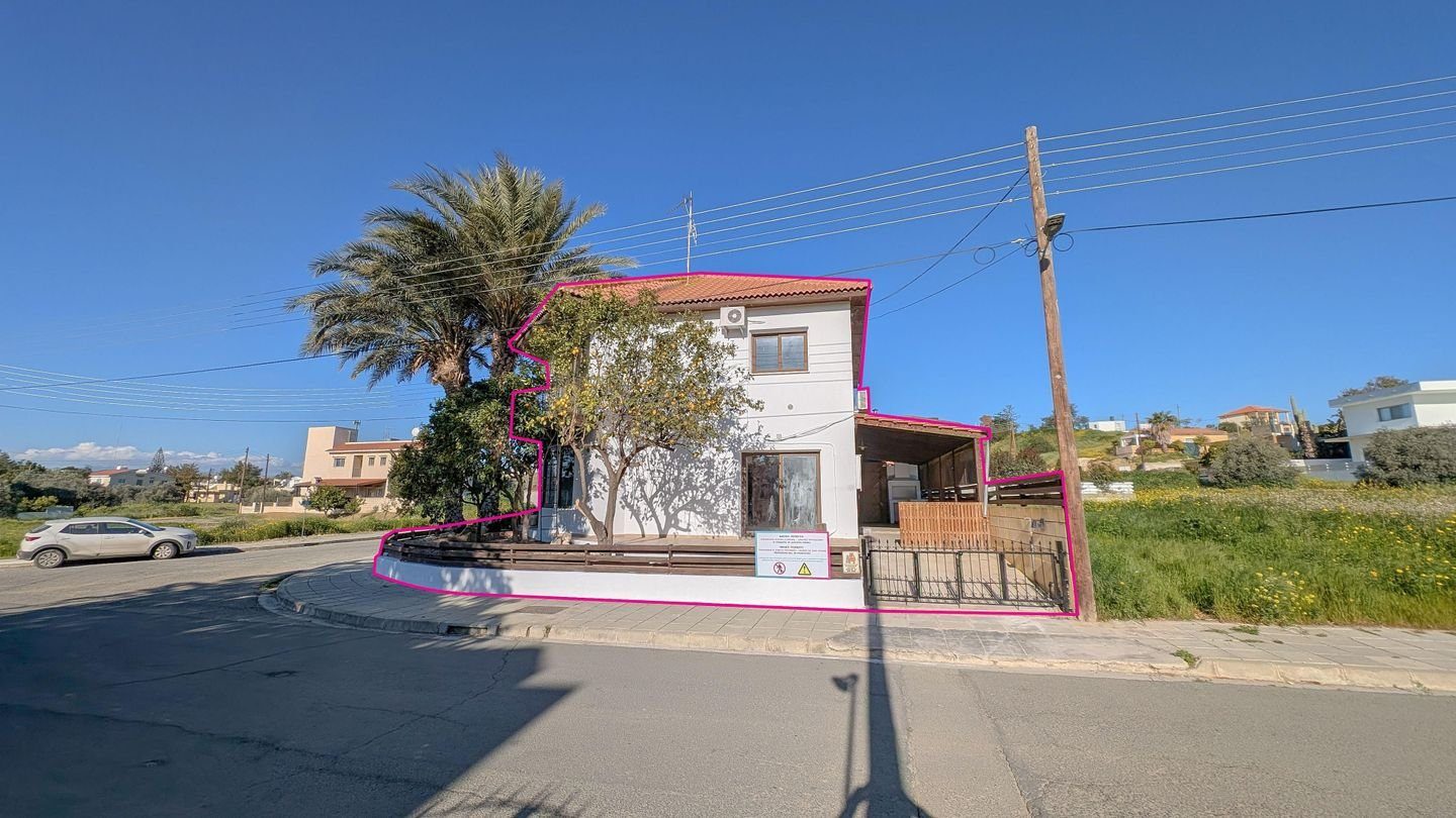 Four-Bedroom Detached House in Tseri, Nicosia photo 8