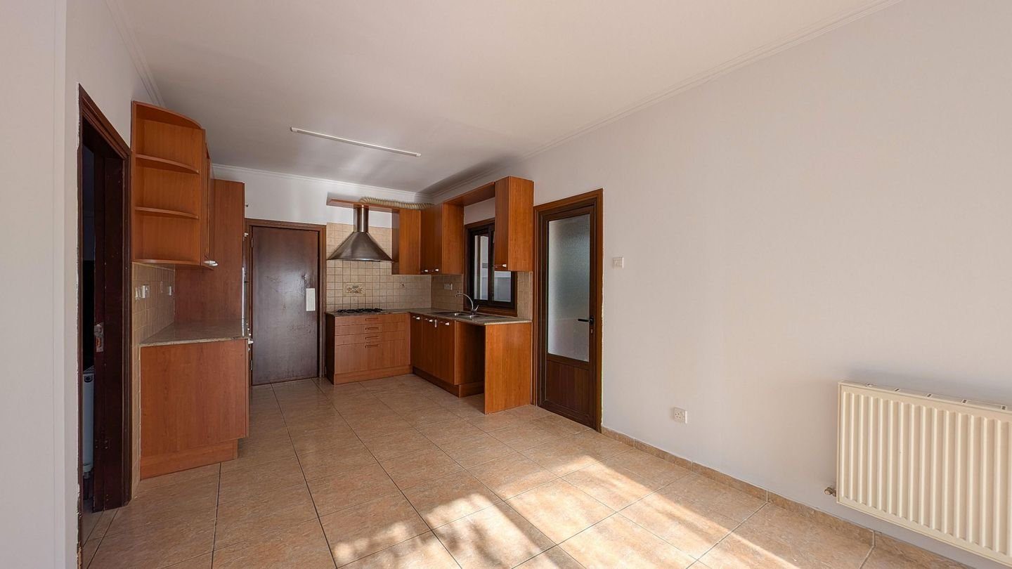 Four-Bedroom Detached House in Tseri, Nicosia photo 15