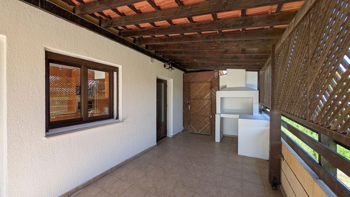 Four-Bedroom Detached House in Tseri, Nicosia photo 33