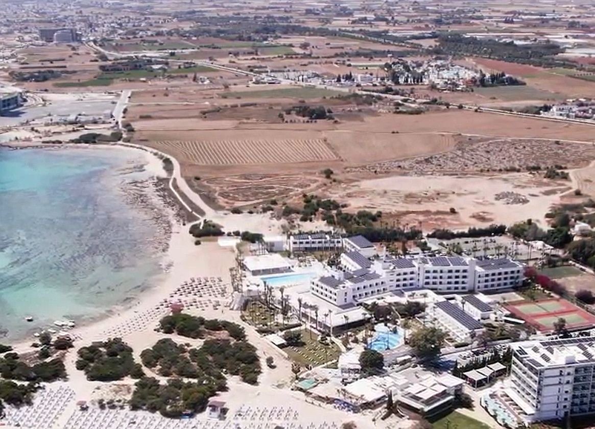 Seafront land in Agia Napa Marina, Famagusta — photo 3