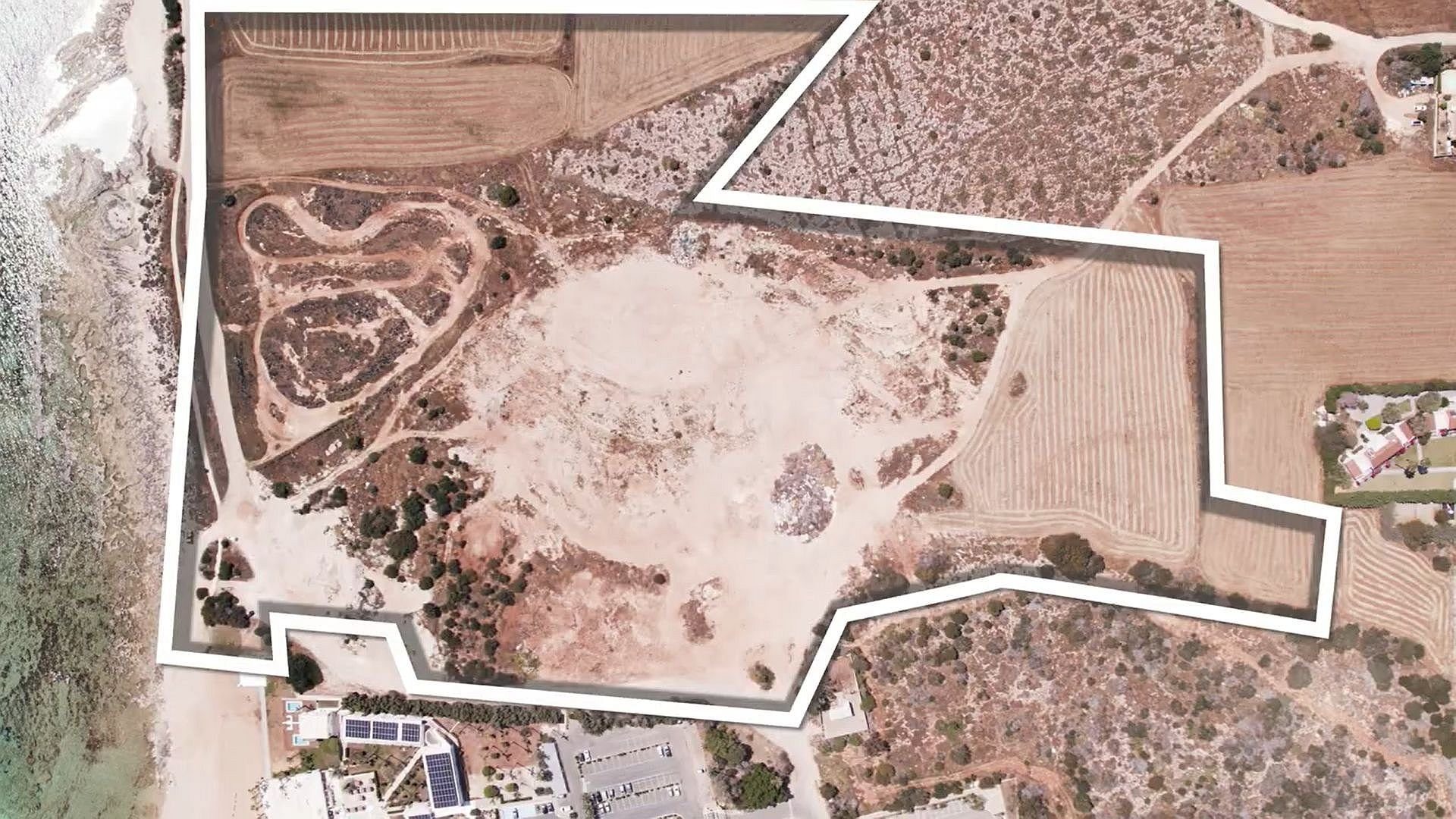 Seafront land in Agia Napa Marina, Famagusta — photo 2