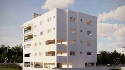 2 BR Apartment in Pallouriotissa, Nicosia thumbnail 5
