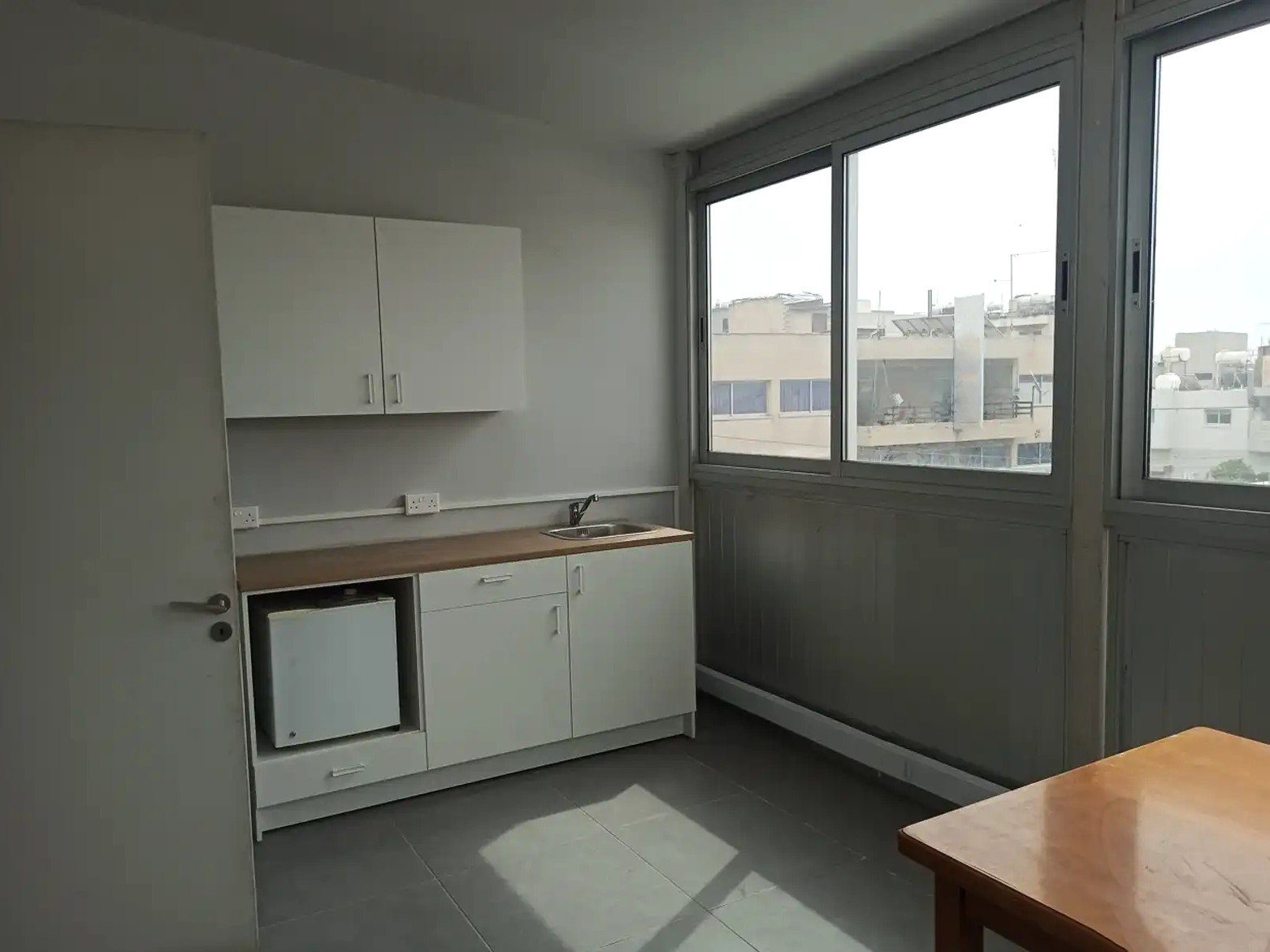 Whole First Floor Office in Omonia, Limassol photo 8