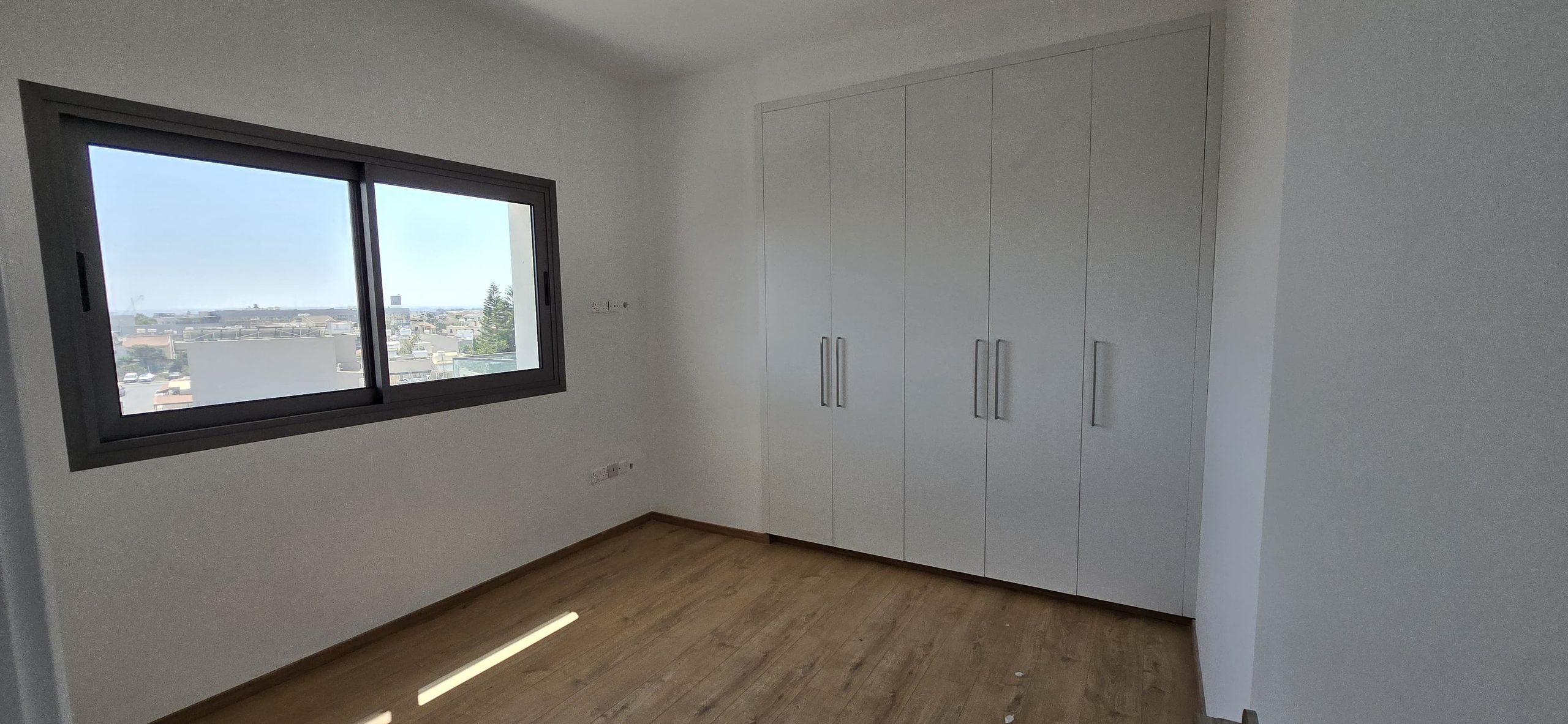 4 BR Penthouse in Zakaki, Limassol photo 5