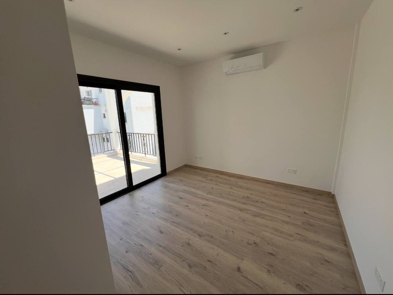 3 BR Apartment in  Agios Tychonas, Limassol — photo 6